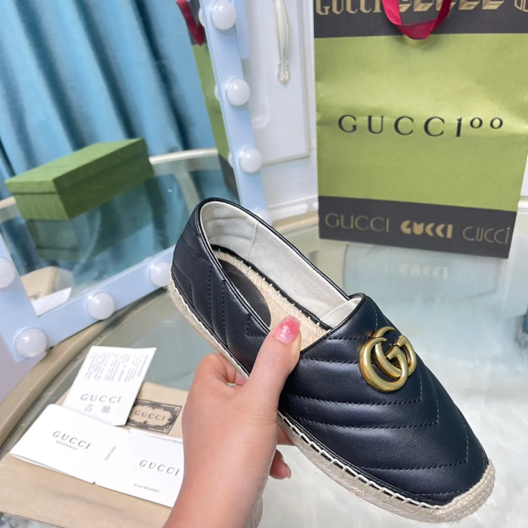 👟👟Ex-factory price 440👟👟 [GUCCI] Fisherman's shoes Fabric: Ebony twill quilted classic GG canvas Lining: Imported linen consistent with zP Outsole: Rope rubber injection molding (anti-slip) Process: Purely hand-sewn Packing: Full set of matching packaging Code number: 35-40 (standard code number) (34.41.42 is customized)